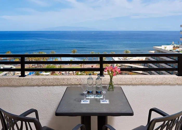 Hotel H10 Conquistador