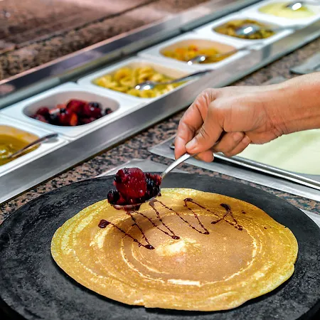 Hotel H10 Conquistador