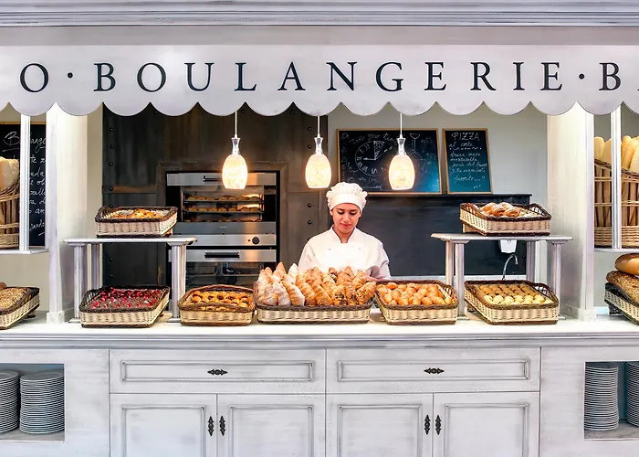 H10 コンキスタドル 4* プラヤ・デ・ラス・アメリカス