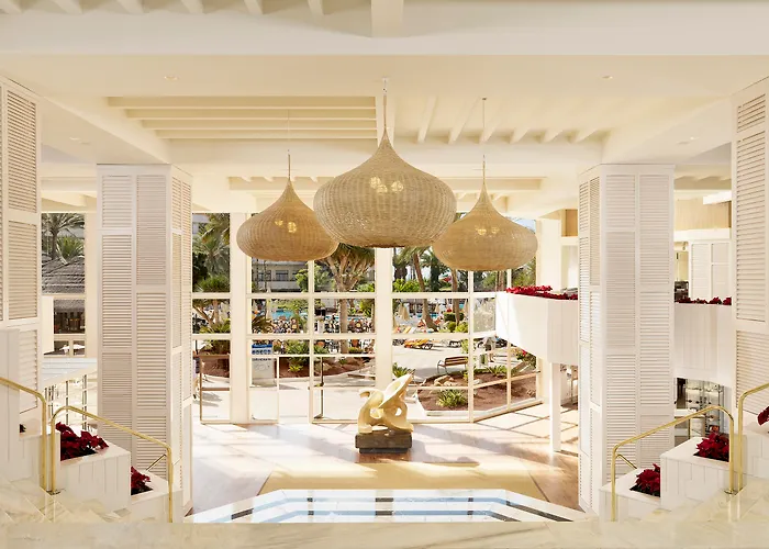 H10 Conquistador Hotel 4*