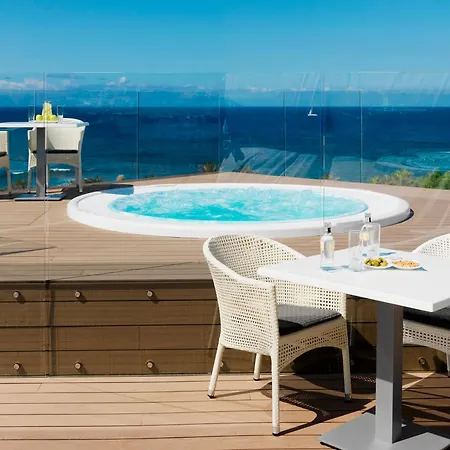 أتش10 كونكويستادور فندق بلايا ذي لاس أميريكاس