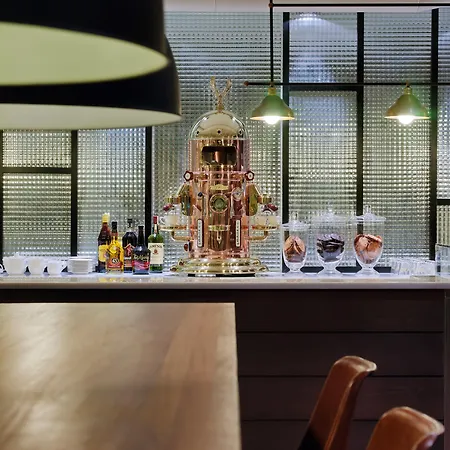 أتش10 كونكويستادور