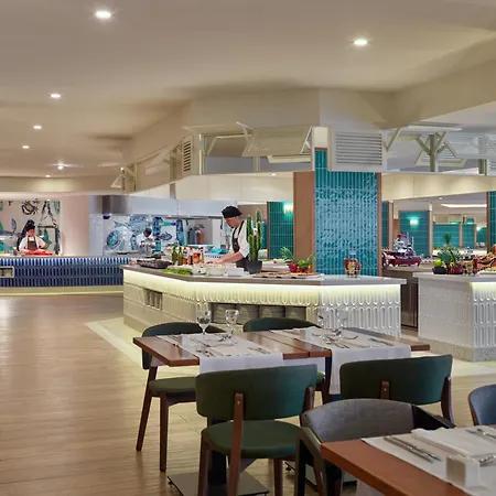 فندق أتش10 كونكويستادور بلايا ذي لاس أميريكاس