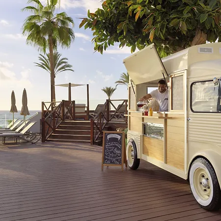 أتش10 كونكويستادور بلايا ذي لاس أميريكاس