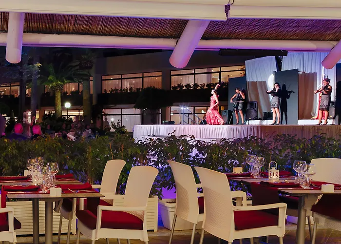 H10 Conquistador Hotel 4*